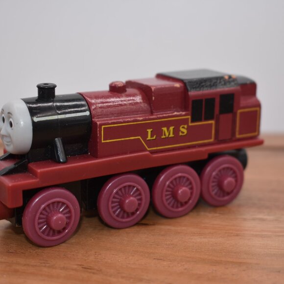 2003 - Arthur LMS Engine - Thomas & Friends Wooden Railway Train Tank Engine - Picture 4 of 6